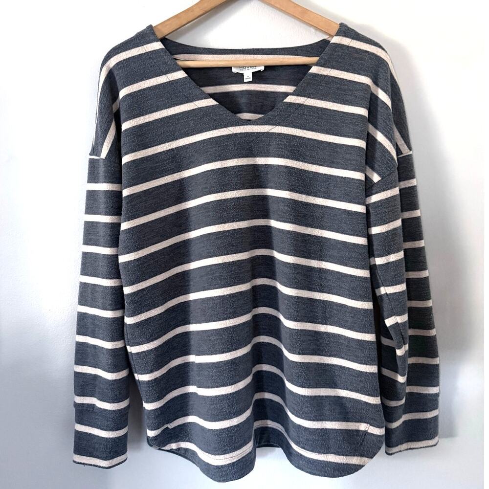 HAVEN Well Within gray cream nubby textured vneck  long sleeve loungewear top